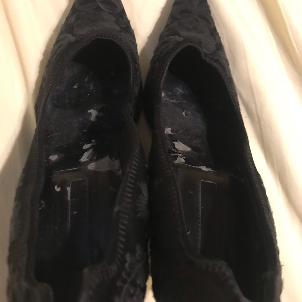 FIRM PRICE 10M NineWest black 4’ embroidered pumps - Picture 3 of 7